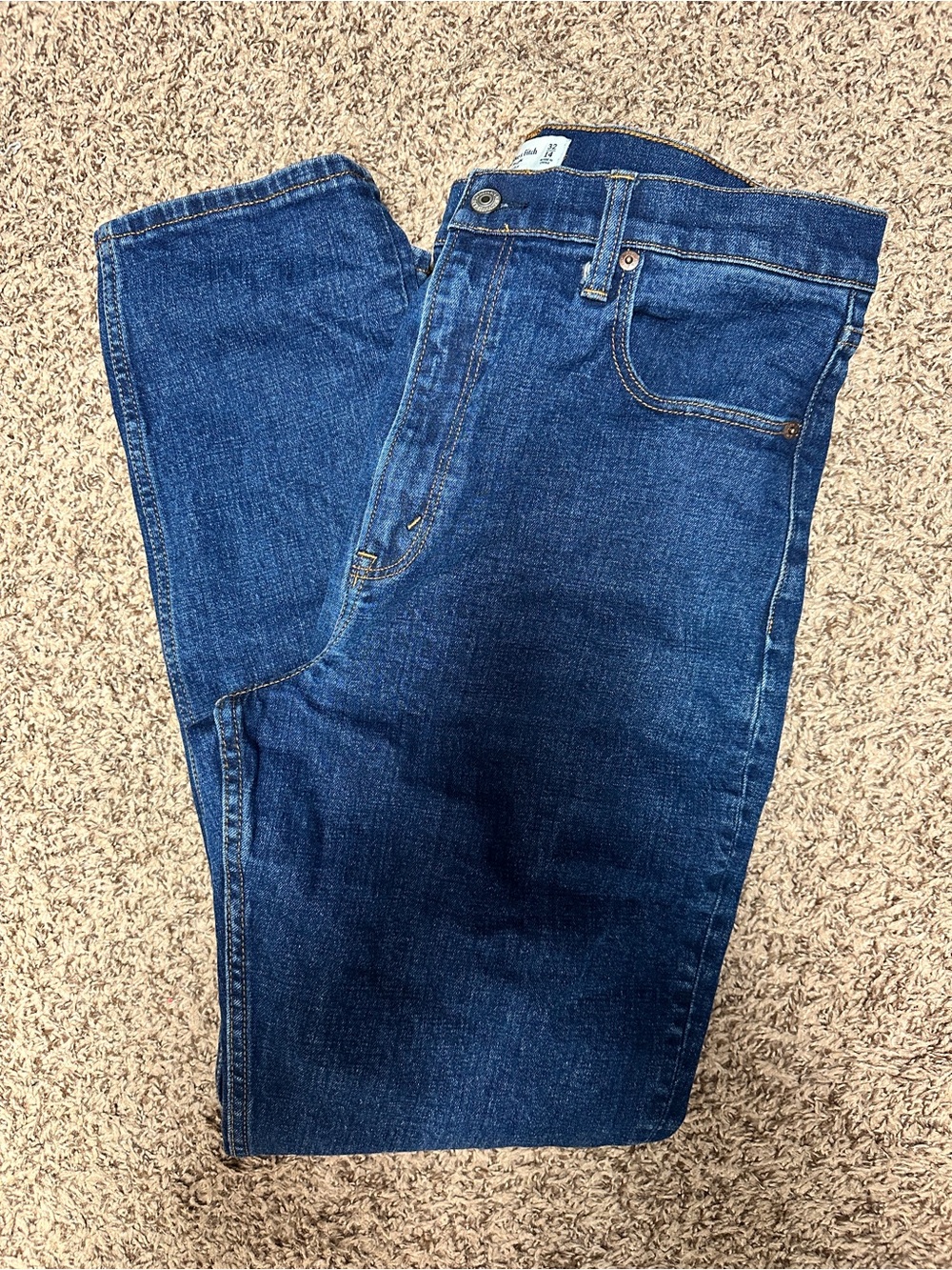 Abercrombie & Fitch The Slim Straight Ultra High Rise
